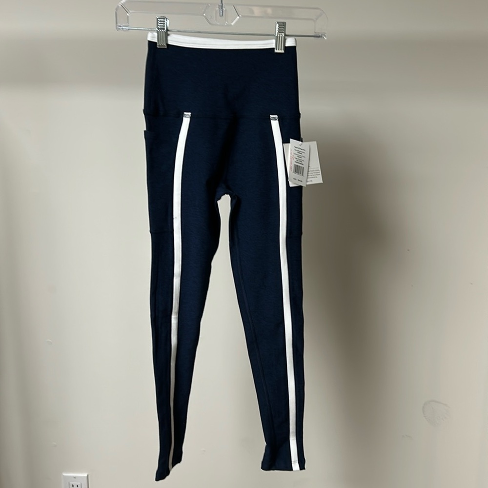 Beyond yoga space dye new moves high waisted midi nocturnal navy/cloud white
